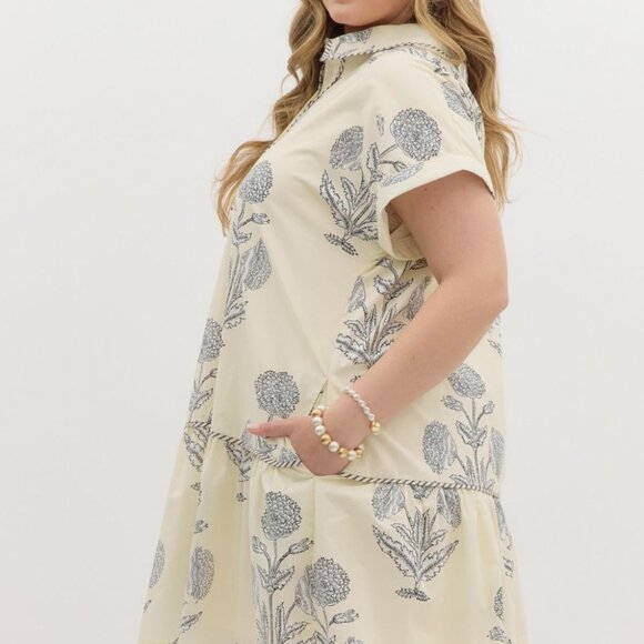 PLUS SIZE ENTRO CREAM & NAVY EMBROIDERED DRESS - Picture 2 of 7